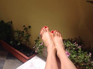 Marta Flavi feet photo 1