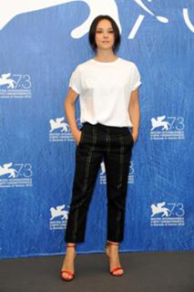 Marta Gastini feet photo 12