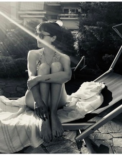 Marta Gastini feet photo 14