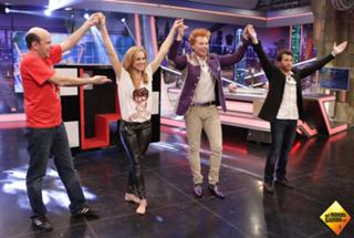 Marta Hazas feet photo thumbnail