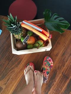 Marta Hazas feet photo thumbnail