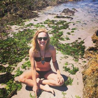 Marta Hazas feet photo thumbnail