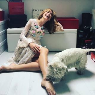 Marta Hazas feet photo thumbnail