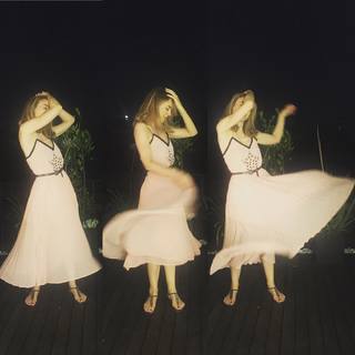 Marta Hazas feet photo thumbnail