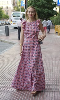 Marta Hazas feet photo thumbnail