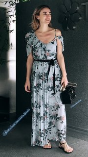 Marta Hazas feet photo thumbnail