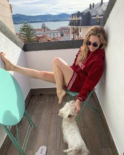 Marta Hazas feet photo thumbnail