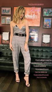 Marta Hazas feet photo thumbnail