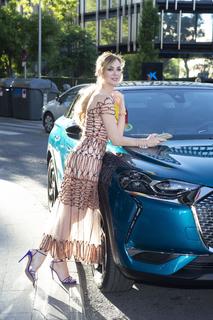 Marta Hazas feet photo thumbnail