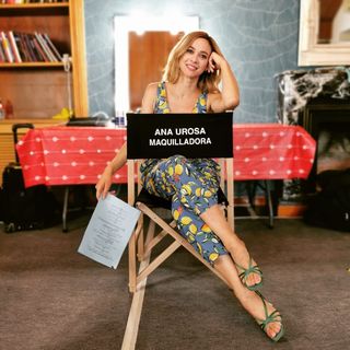 Marta Hazas feet photo thumbnail