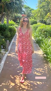 Marta Hazas feet photo thumbnail