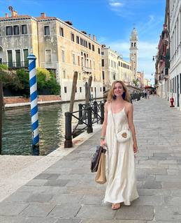 Marta Hazas feet photo thumbnail