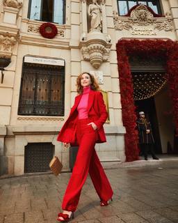 Marta Hazas feet photo thumbnail