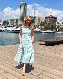 Marta Hazas feet photo thumbnail