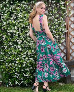 Marta Hazas feet photo thumbnail