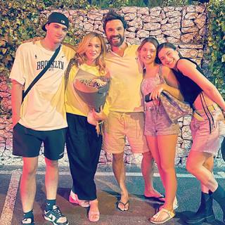 Marta Hazas feet photo thumbnail