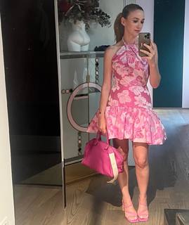 Marta Hazas feet photo thumbnail