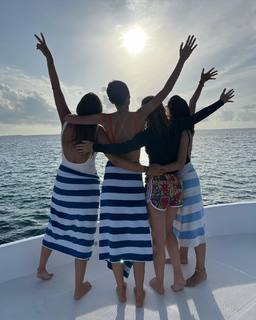 Marta Hazas feet photo thumbnail