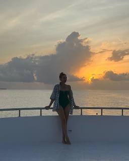 Marta Hazas feet photo thumbnail