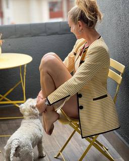 Marta Hazas feet photo thumbnail