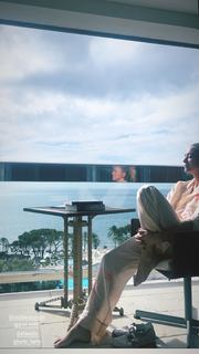 Marta Hazas feet photo thumbnail