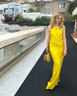 Marta Hazas feet photo thumbnail