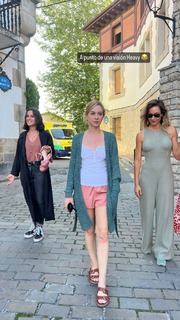 Marta Hazas feet photo thumbnail