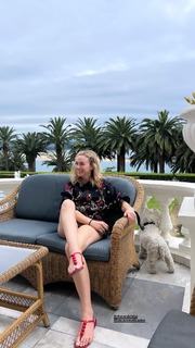 Marta Hazas feet photo thumbnail