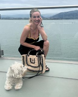 Marta Hazas feet photo thumbnail