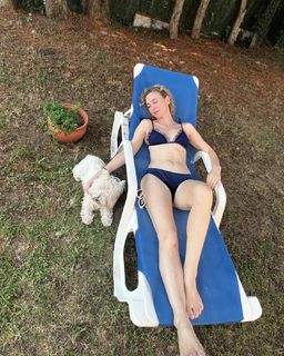 Marta Hazas feet photo thumbnail