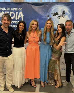 Marta Hazas feet photo thumbnail