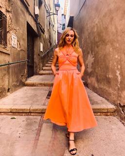 Marta Hazas feet photo thumbnail