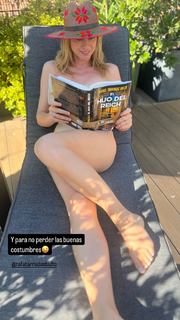 Marta Hazas feet photo thumbnail