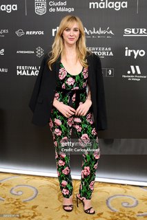 Marta Hazas feet photo thumbnail