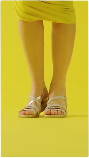 Marta Hazas feet photo thumbnail