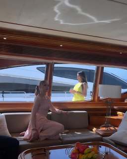 Marta Hazas feet photo thumbnail