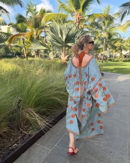 Marta Hazas feet photo thumbnail