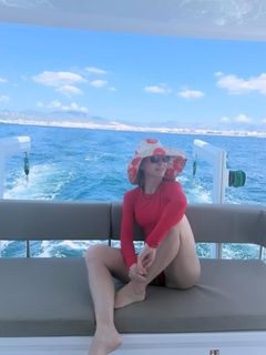 Marta Hazas feet photo thumbnail