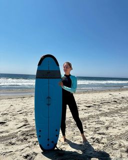 Marta Kostyuk feet photo thumbnail