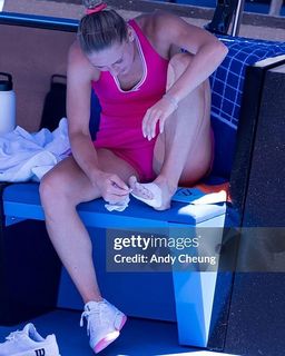 Marta Kostyuk feet photo thumbnail