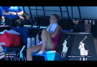 Marta Kostyuk feet photo thumbnail