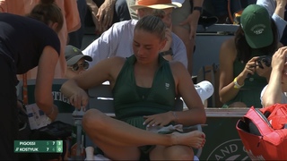 Marta Kostyuk feet photo thumbnail