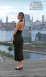 Marta Kostyuk feet photo thumbnail