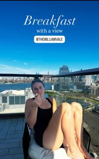 Marta Kostyuk feet photo thumbnail