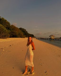 Marta Kostyuk feet photo thumbnail