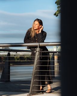 Marta Kostyuk feet photo thumbnail