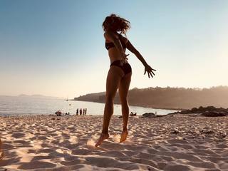Marta Larralde feet photo 6