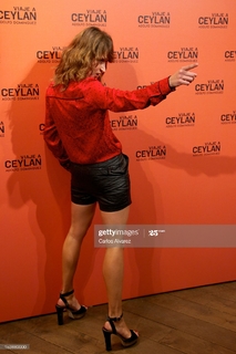 Marta Larralde feet photo 6