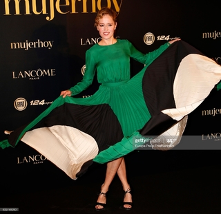 Marta Larralde feet photo 9