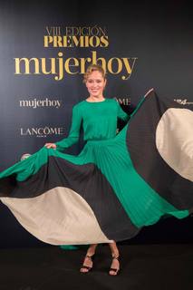 Marta Larralde feet photo 1